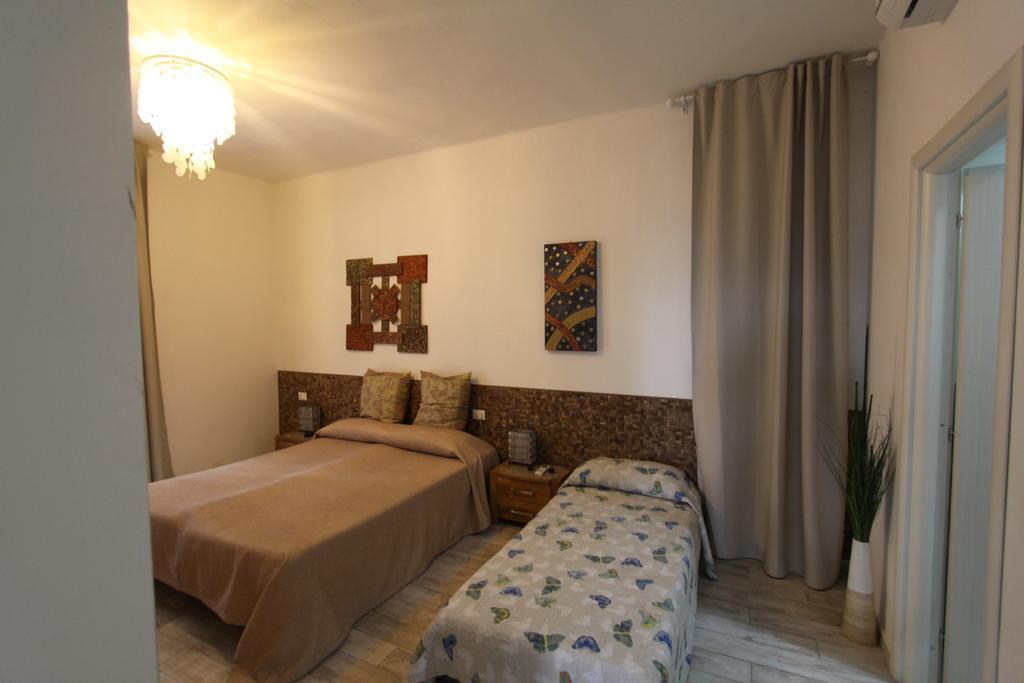 La Spezia Holidays' Rooms Exteriör bild