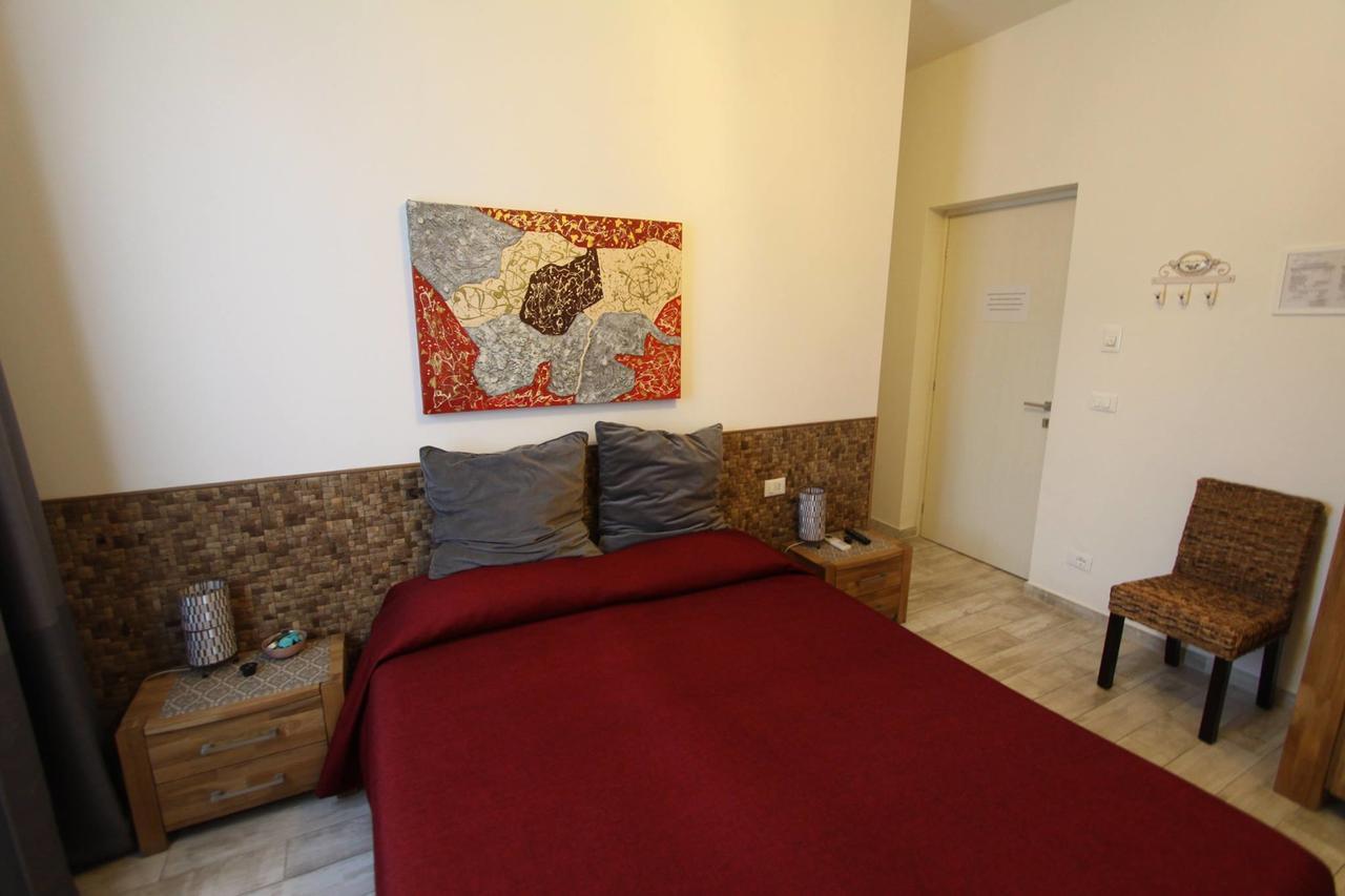 La Spezia Holidays' Rooms Exteriör bild